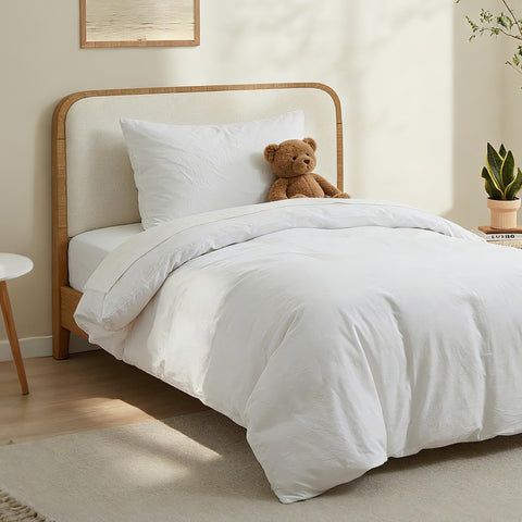 LOVQUE close-up 400TC cotton weave detail highlighting durable smooth texture for comfort
