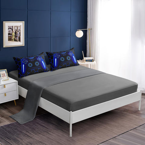 lris Bedding comforter in use styled on bed to show gaming design benefit