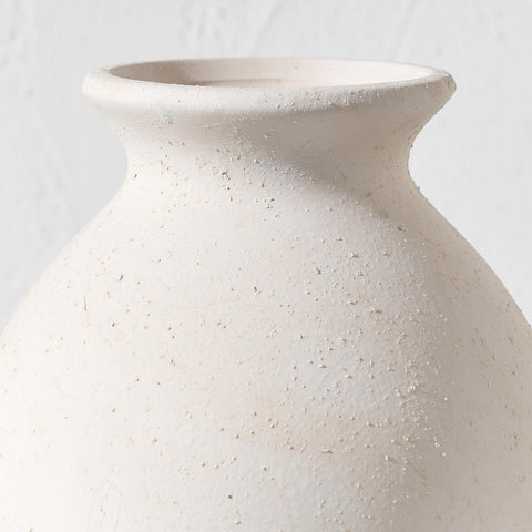 LUKA vase on mantel displaying focal point benefit for entry or fireplace