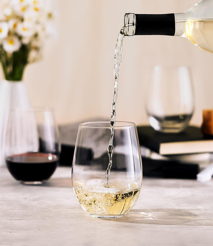 LUNA & MANTHA group of glasses styled on dining table for easy entertaining