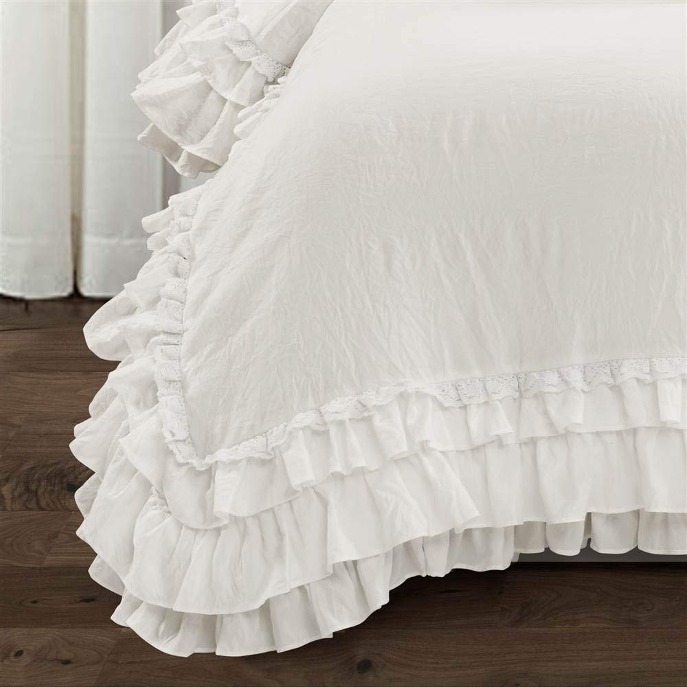 Lush Decor Ella comforter in styled bedroom demonstrating cozy, vintage-inspired atmosphere