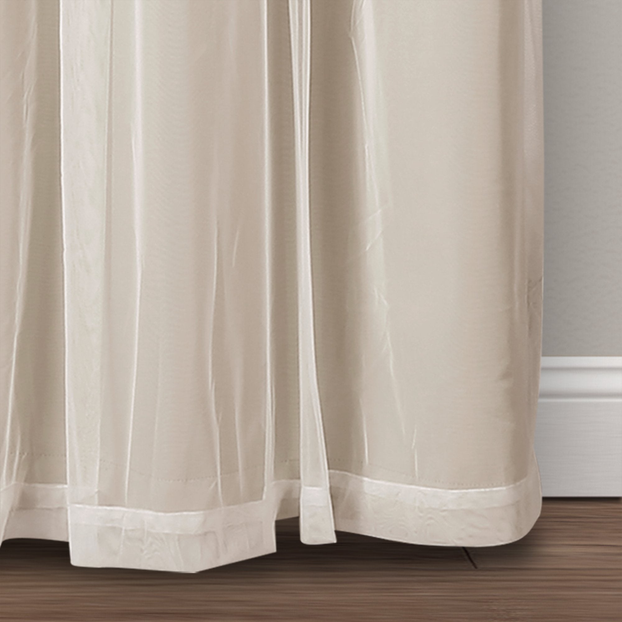 Lush Decor fabric texture macro highlighting weave and quality for durable performance