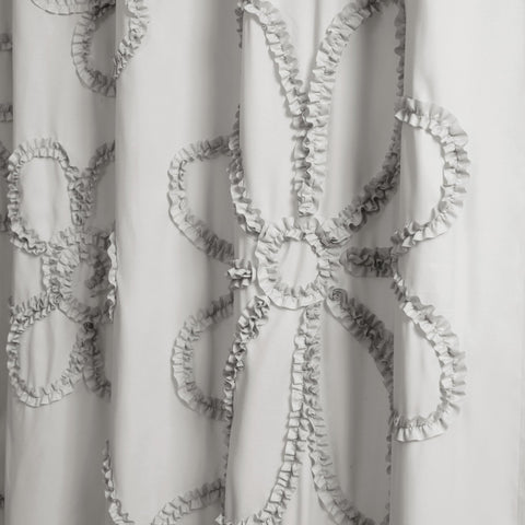 Lush Decor displayed in a kids bathroom illustrating playful yet neutral styling