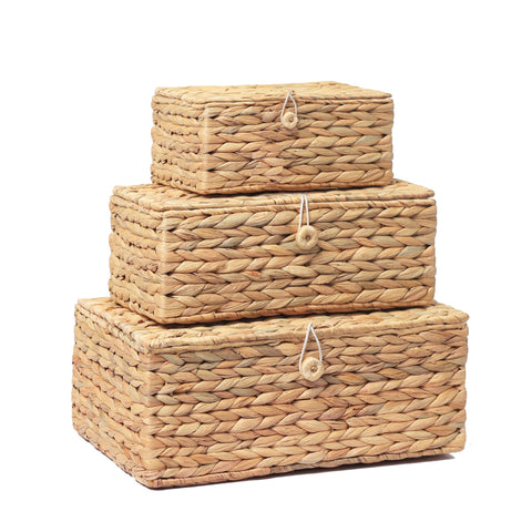 LUSYDECO front view of three wicker baskets showing neat organized look