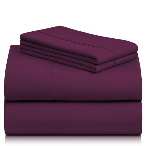 LuxClub boxed set arranged as gift highlighting ready-to-give appeal