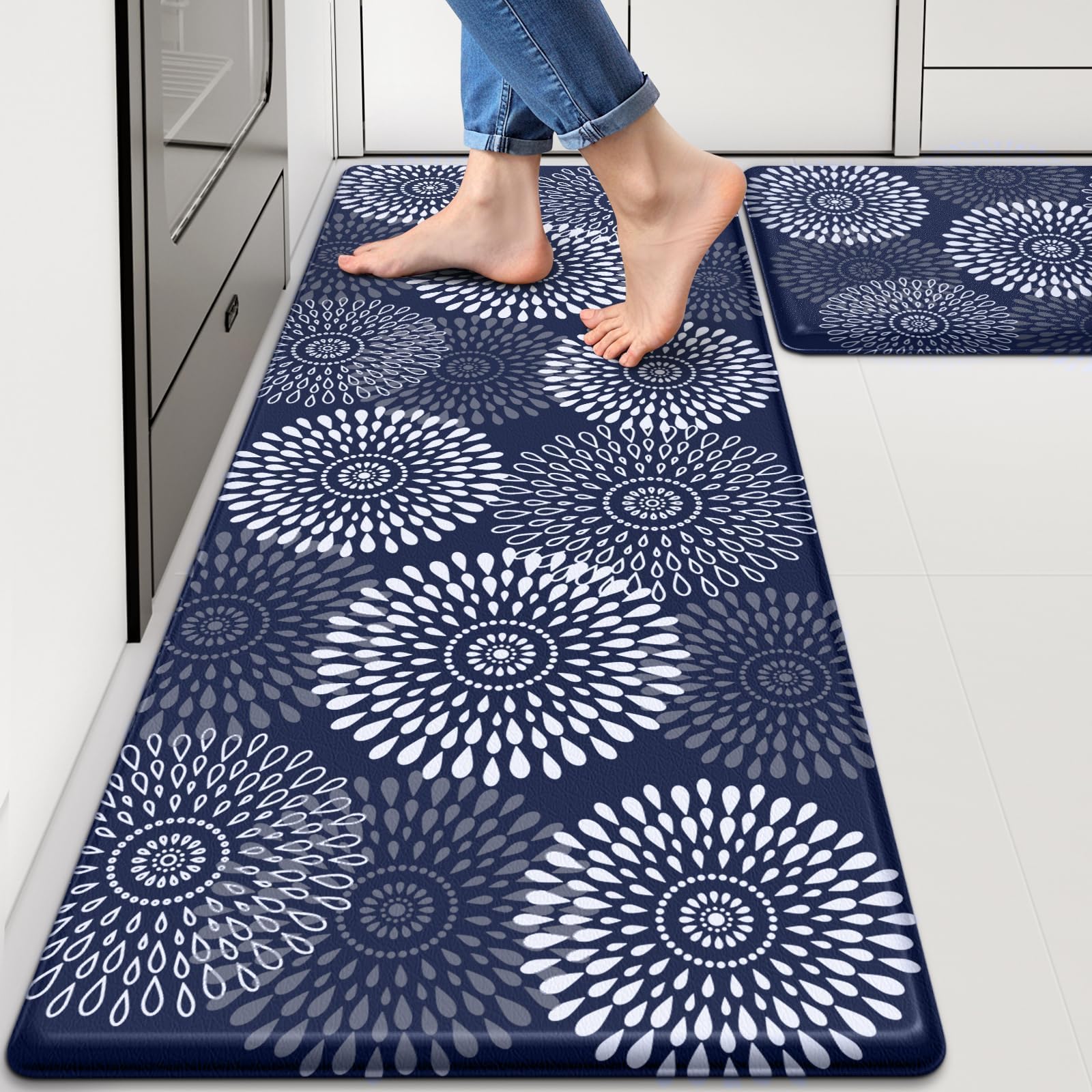 LuxStep front view showing mat design and easy-to-clean benefit