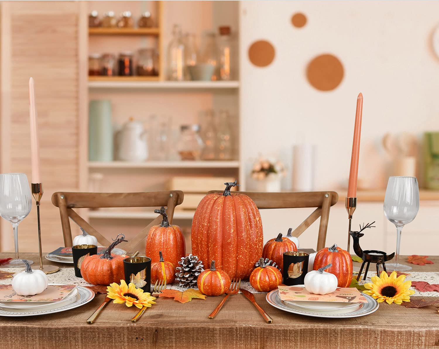 Lvydec size comparison of smallest to largest pumpkins demonstrates scale