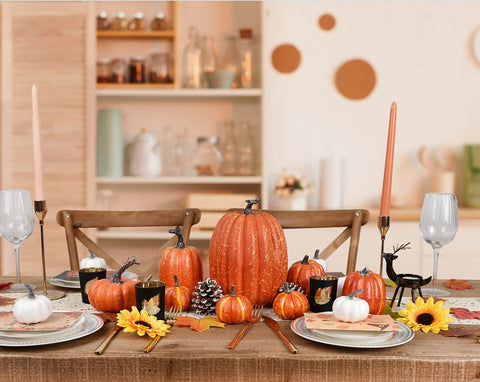 Lvydec size comparison of smallest to largest pumpkins demonstrates scale