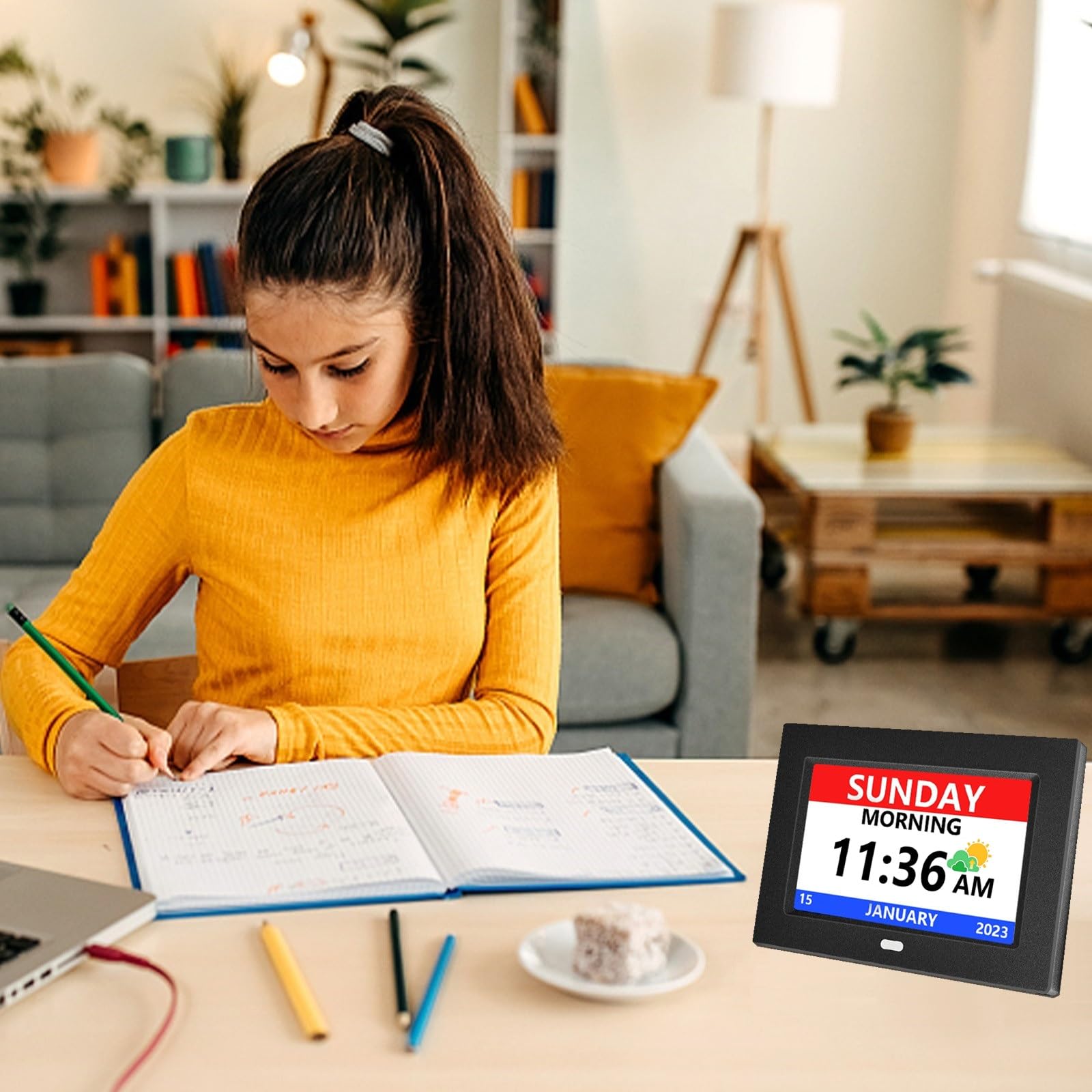 LXBYJKJ wall-mounted view showing visible clock across a room for convenience