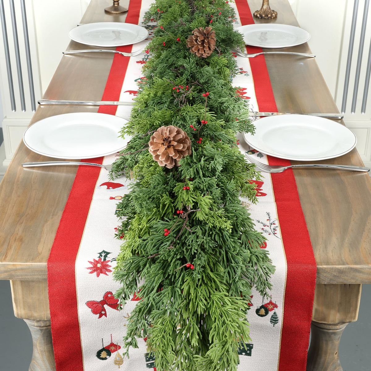 LZNPA front view of boxed 6 ft garland ready for gifting and display