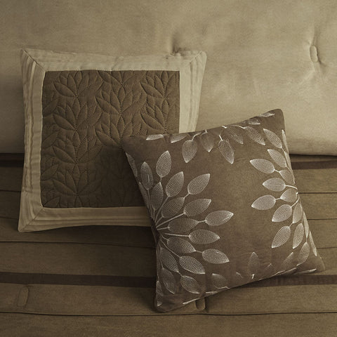 Madison Park bedskirt full-length view concealing box spring neatly
