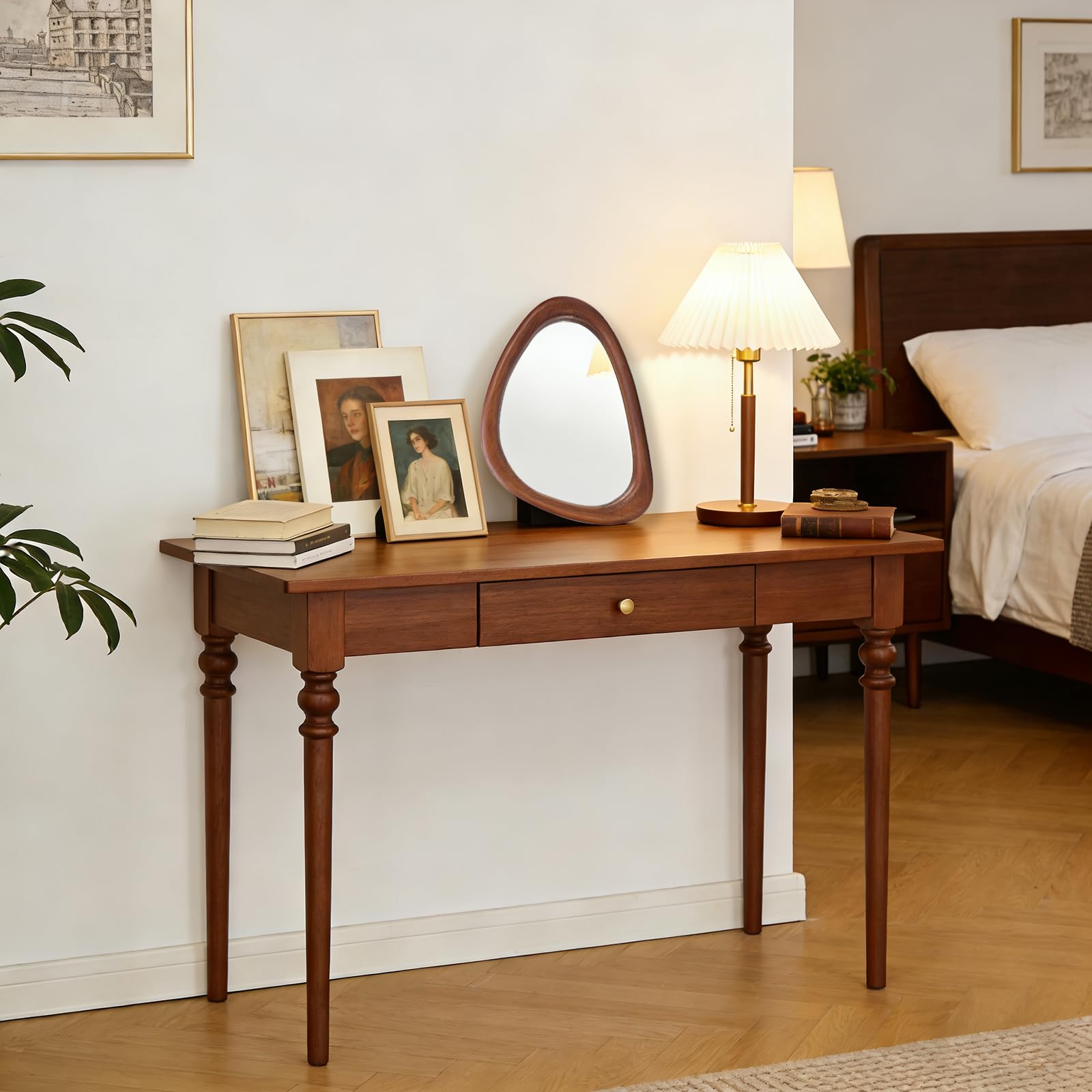 MAGFLERUM over vanity showing practical grooming benefit and style