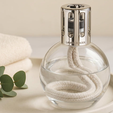 MAISON BERGER Ocean Breeze 250ml refill bottle beside lamp offering fresh marine fragrance