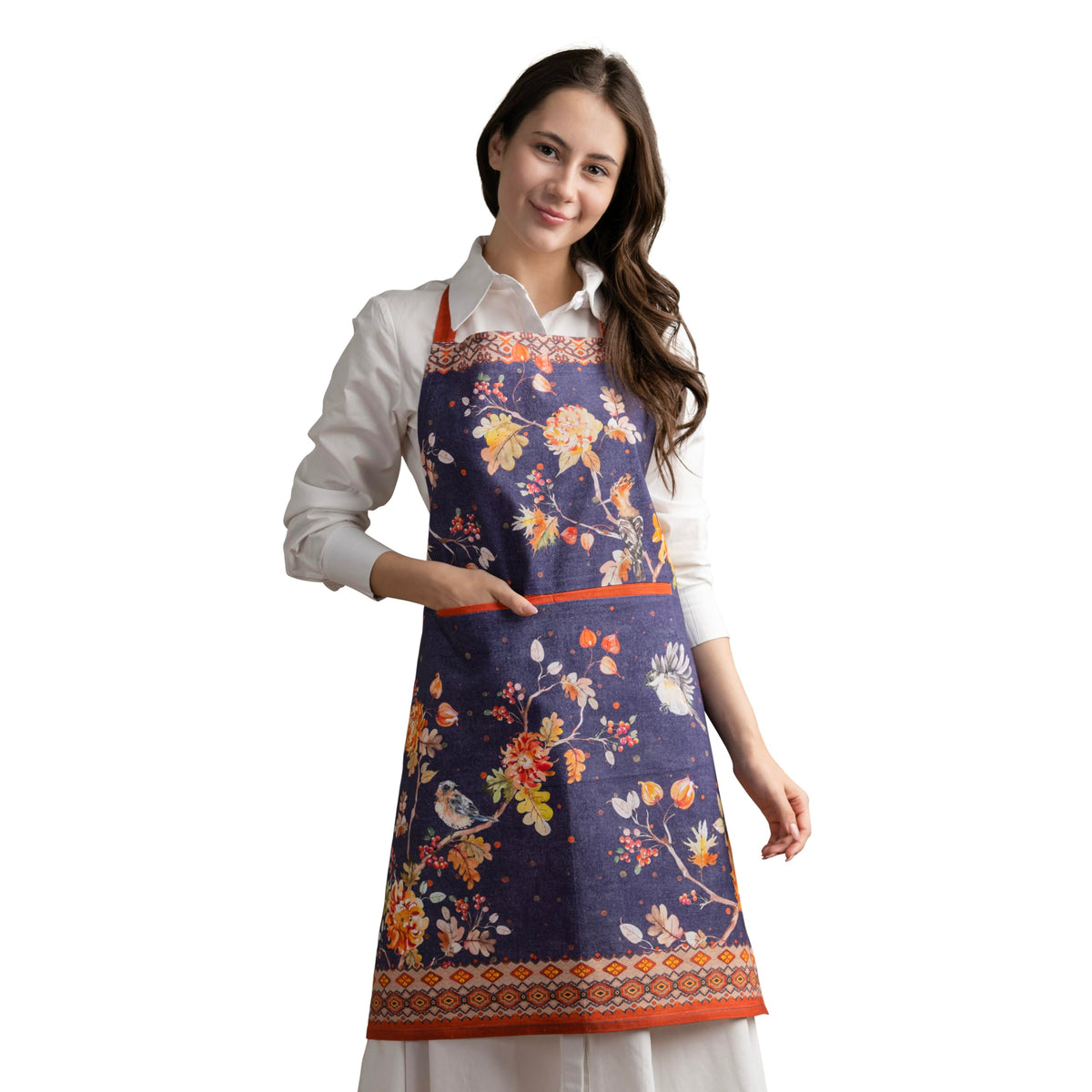 Maison d' Hermine front view apron showing full coverage and elegant design for stylish protection