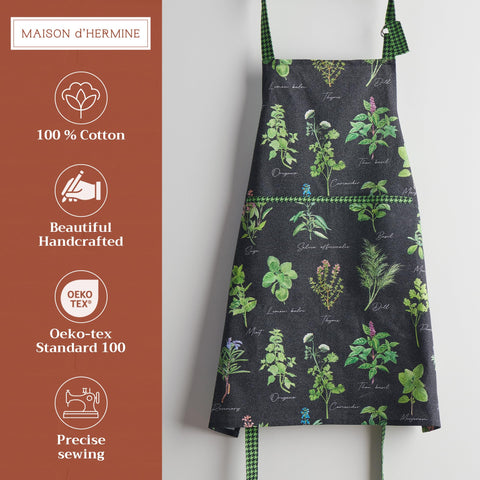 Maison d' Hermine close-up of center pocket with phone and recipe for easy access