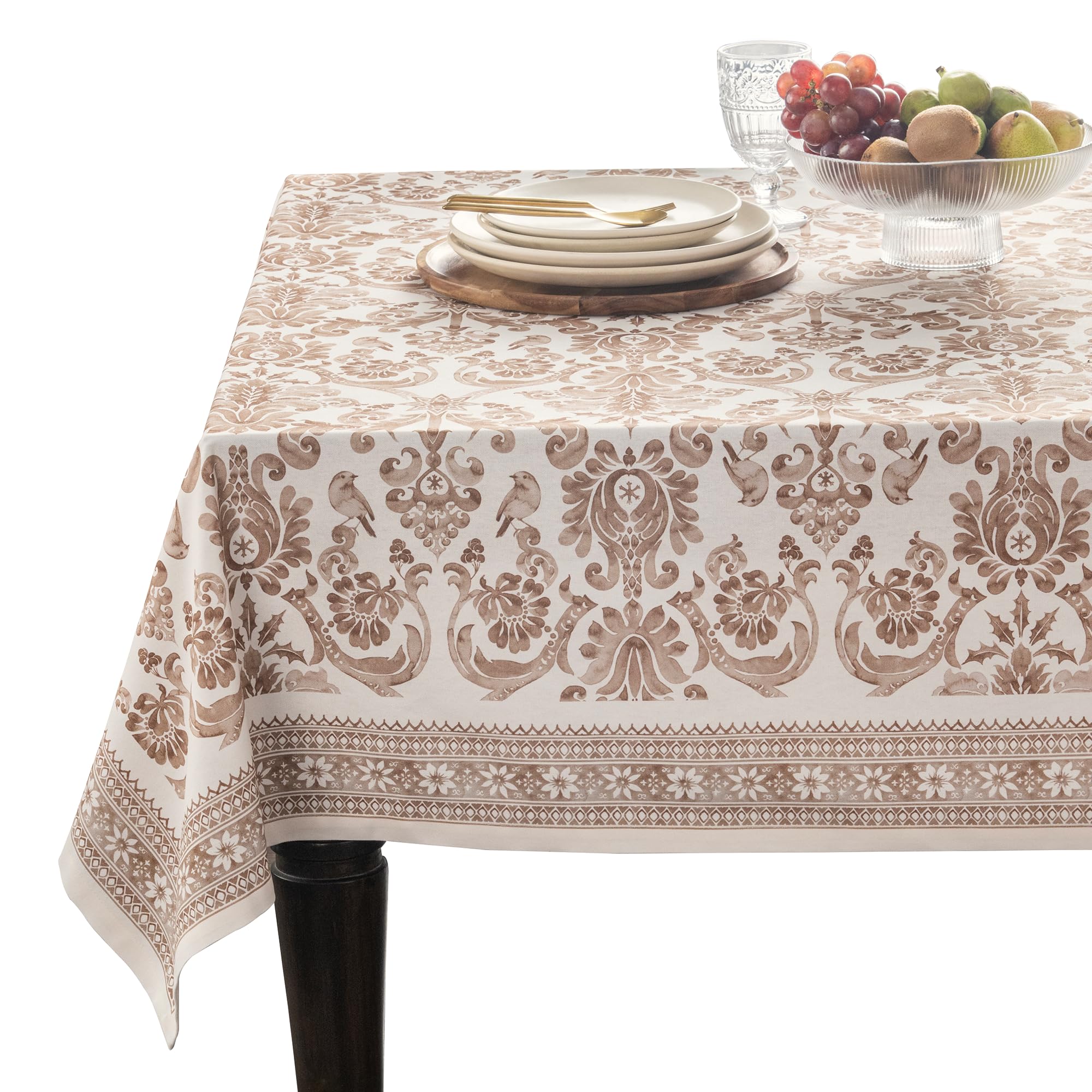 Maison d' Hermine front view showing full 60x120 tablecloth creating elegant table impact