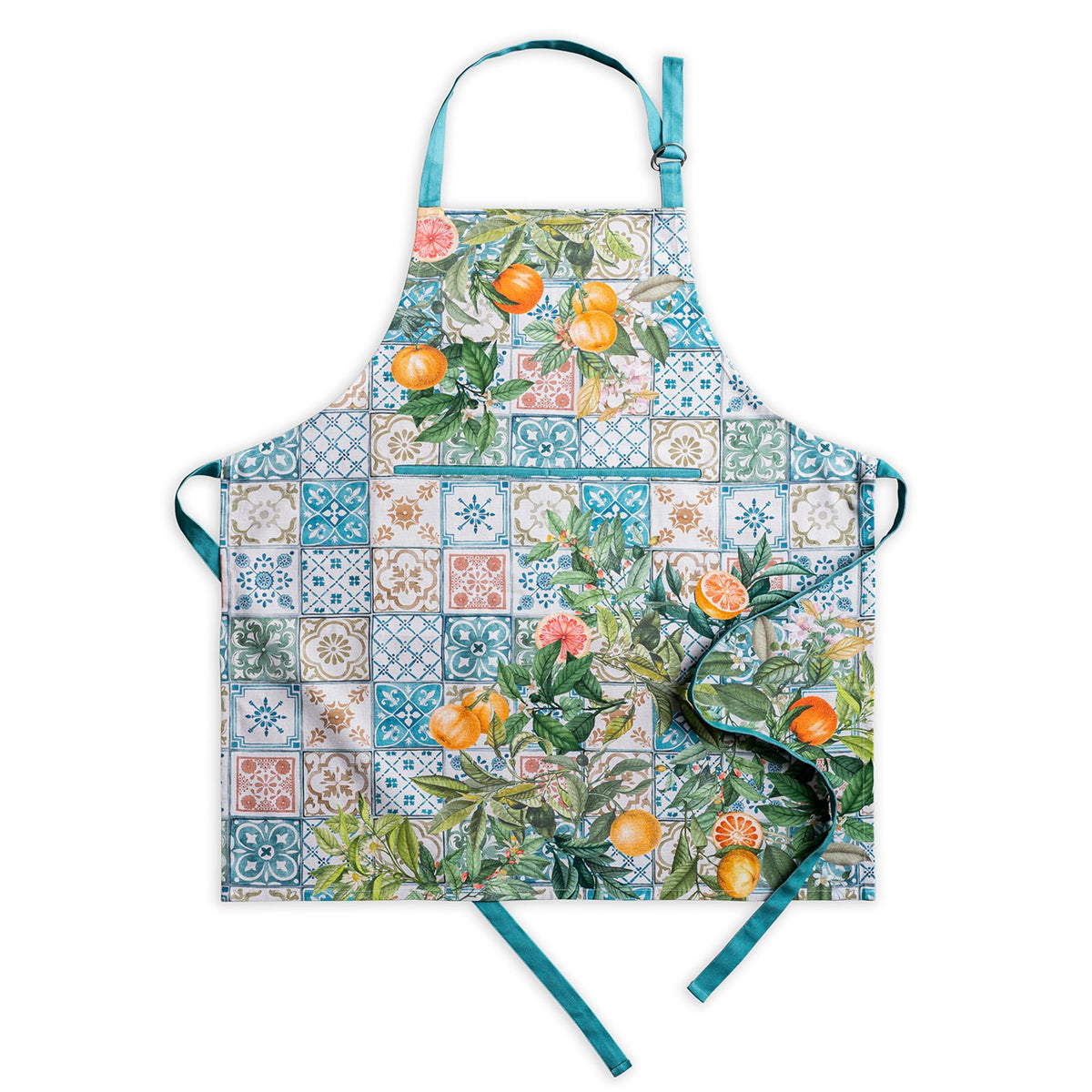 Maison d' Hermine front view apron showing full coverage and style