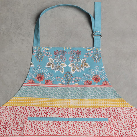 Maison d' Hermine apron packaging and label showing brand authenticity benefit