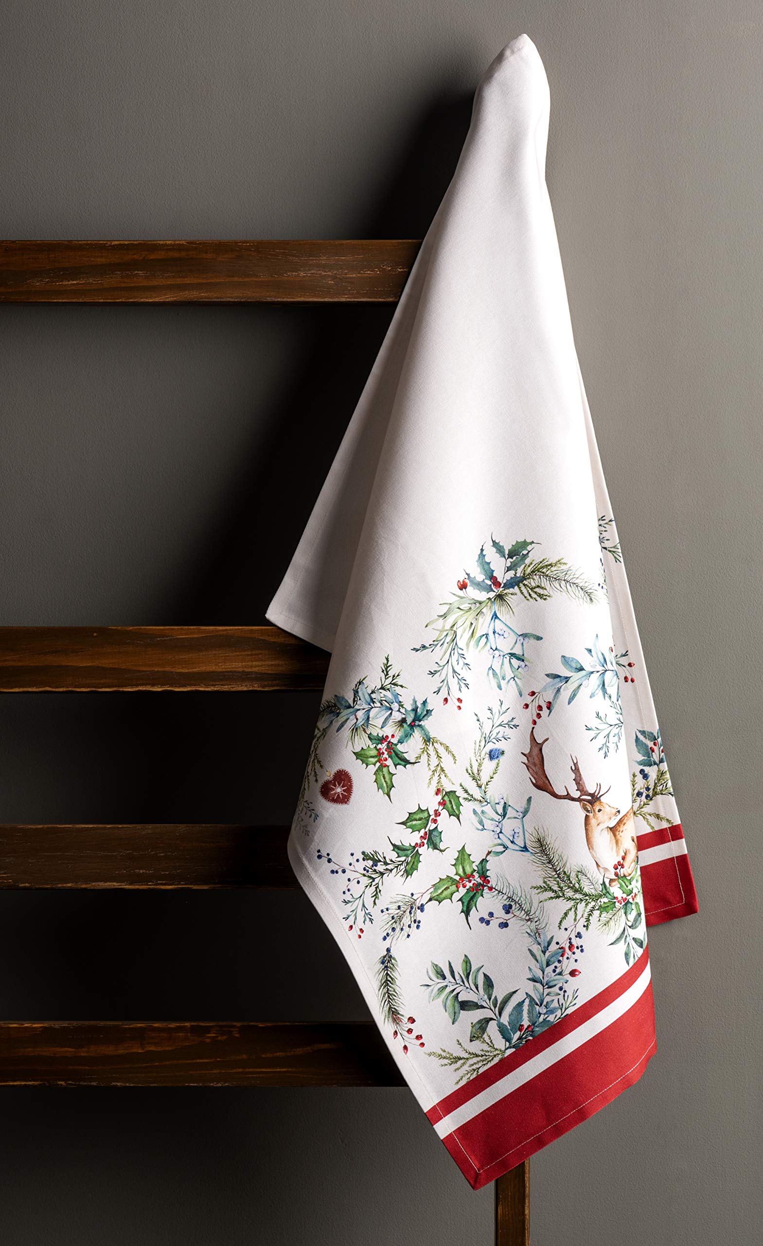 Maison d' Hermine towels on holiday table showing festive styling benefit