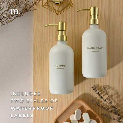 MaisoNovo dispensers on bathroom vanity creating neat and modern impression