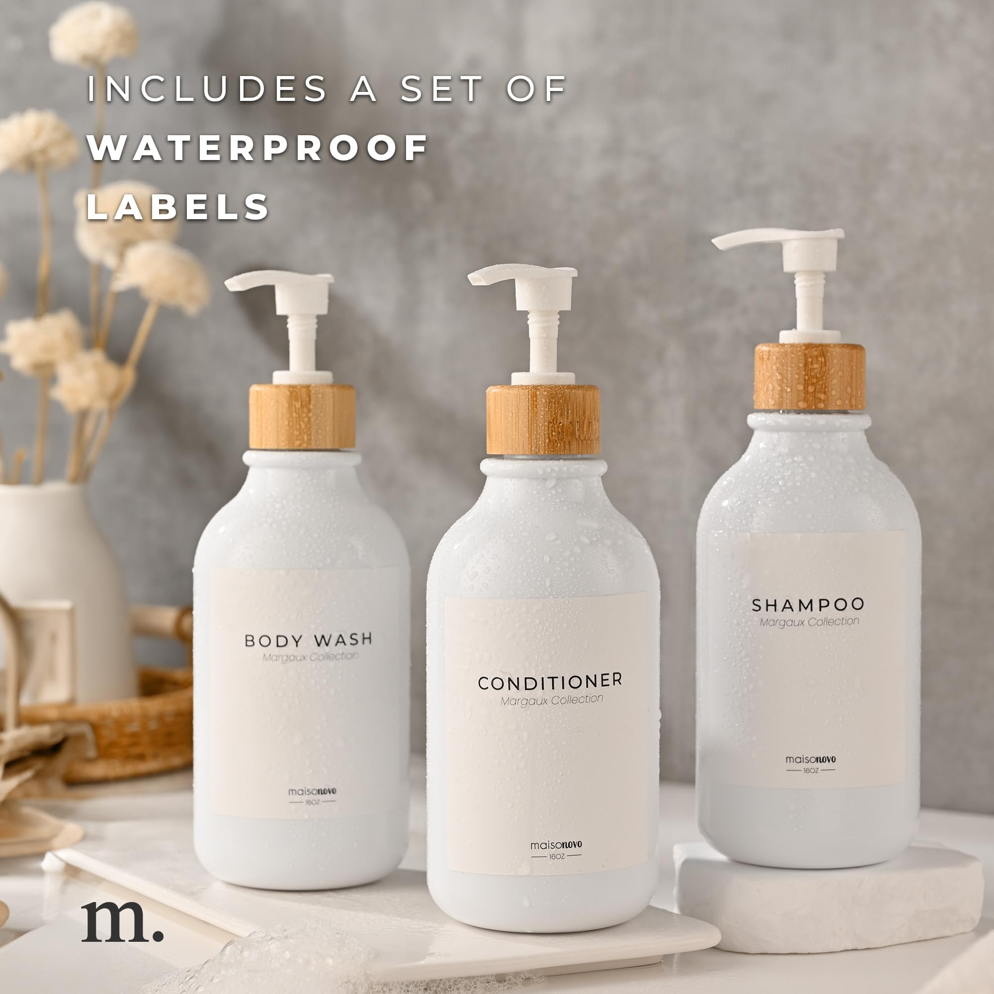 MaisoNovo set in shower niche showing organized bathroom and space-saving benefit
