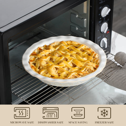 MALACASA pie baking in oven demonstrating even-heat cooking benefit