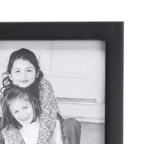 Malden Crossroads acrylic front detail protecting photos while remaining lightweight and clear