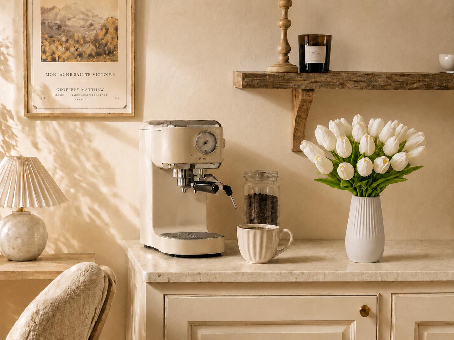 Mandy's tulips beside a standard vase showing scale for quick sizing decisions benefit