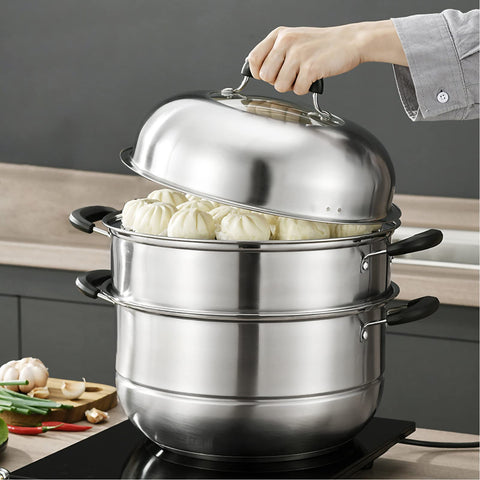 MANO front view of 11-inch steamer pot showing full set and usability