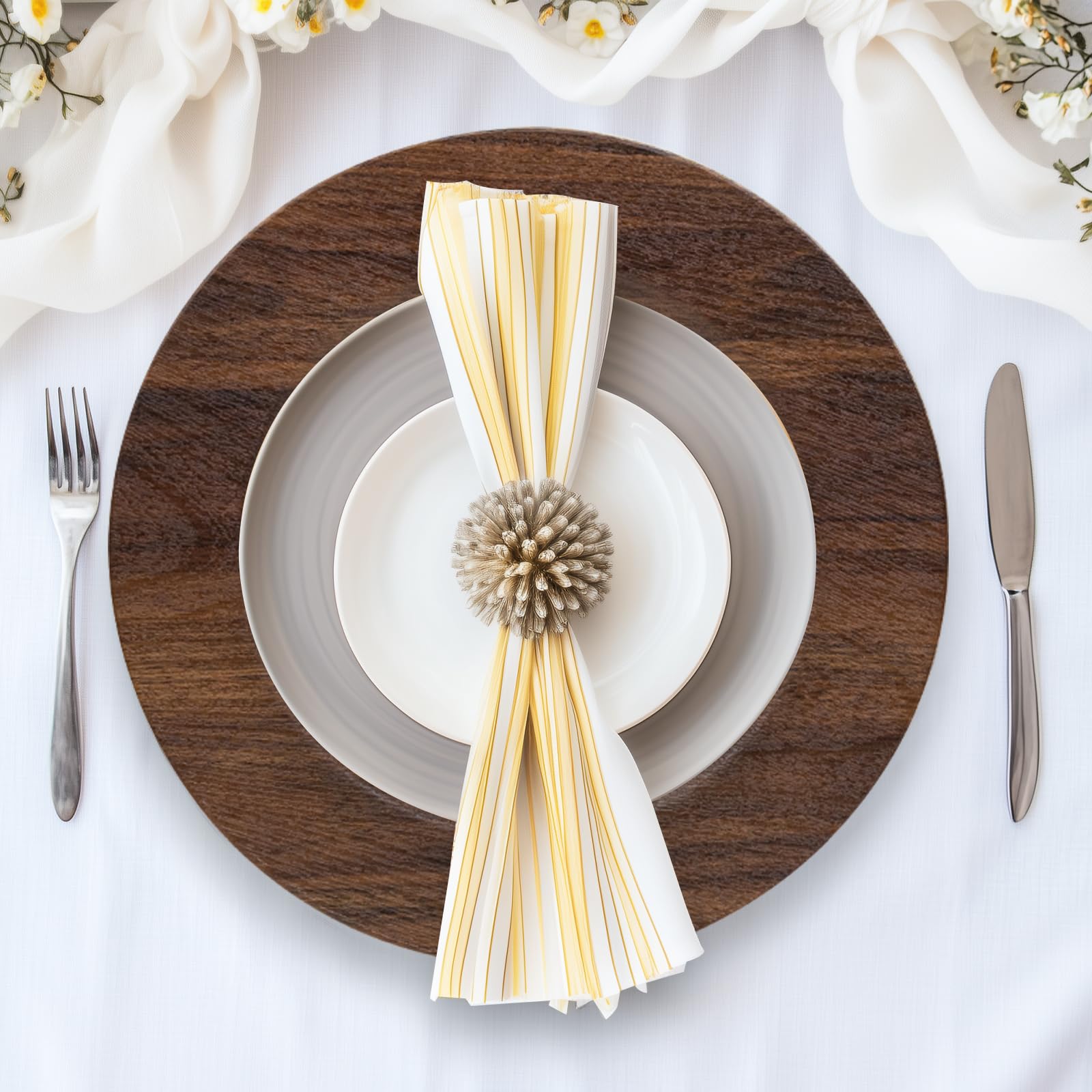MAONAME charger plate beside standard dinner plate showing size and protective coverage