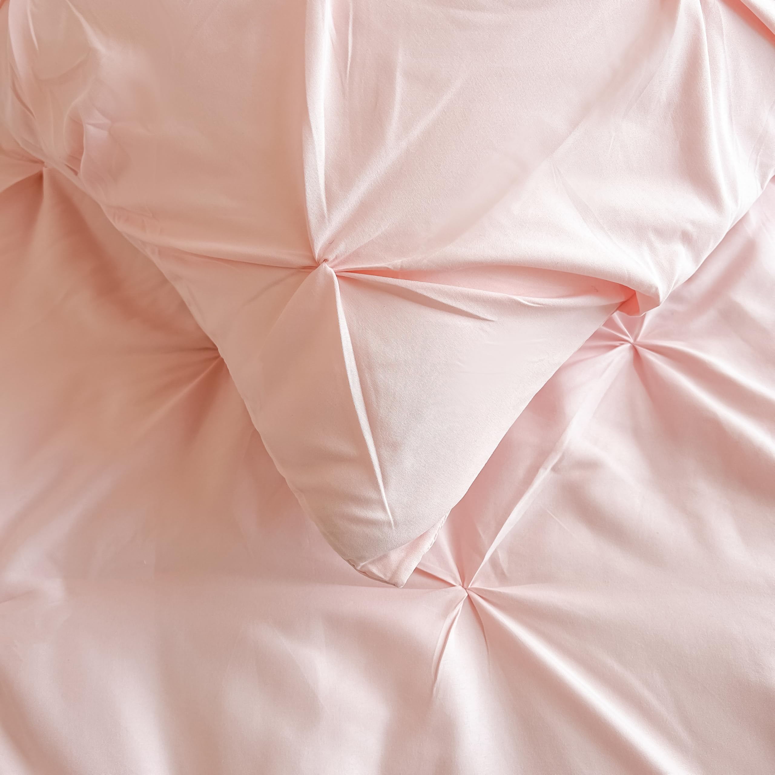 Maple&Stone comforter on Twin XL mattress demonstrating scale and coverage