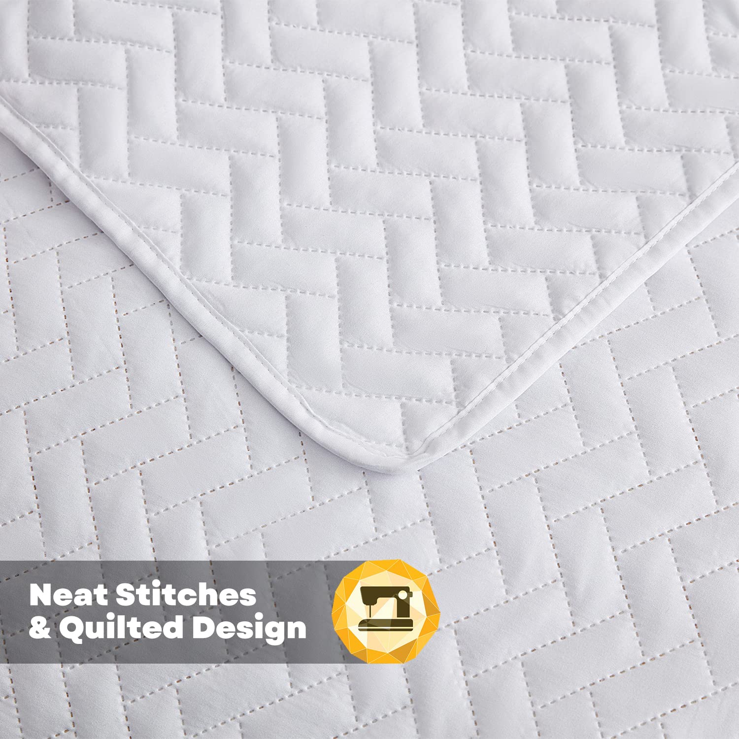 Maple&Stone matching pillow shams detail showing crisp finish and coordinated look