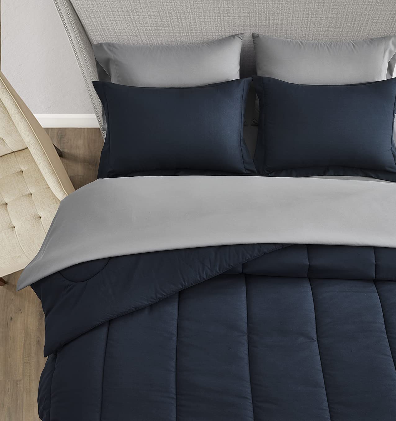 Maple&Stone fitted sheet pocket detail, shows deep-fit elastic for secure mattress hold