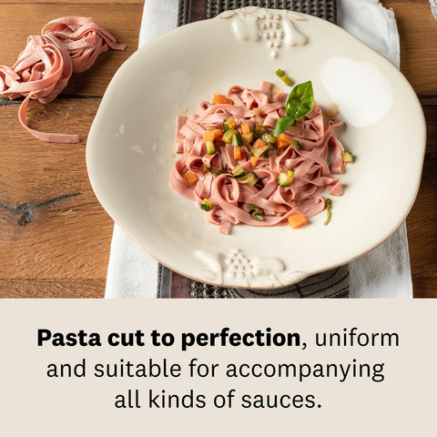 MARCATO Atlas 150 clamped to countertop offering stable hands-free rolling