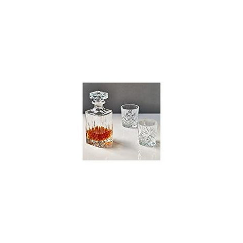 Marquis by Waterford tumbler detail showing cut pattern and comfortable grip for refined serving