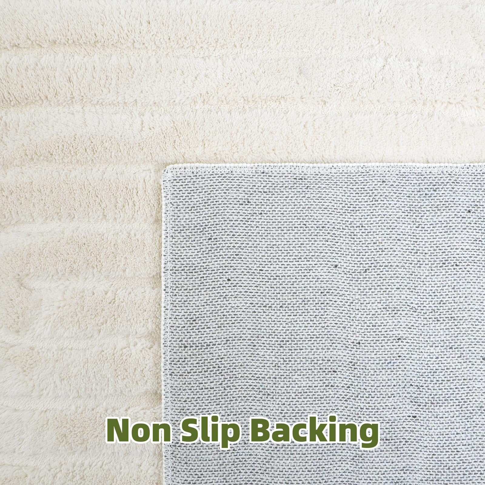 MATIIUI folded lightweight rug for easy storage and portability