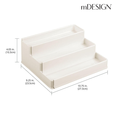 mDesign close-up of shelf lip preventing items from sliding benefit