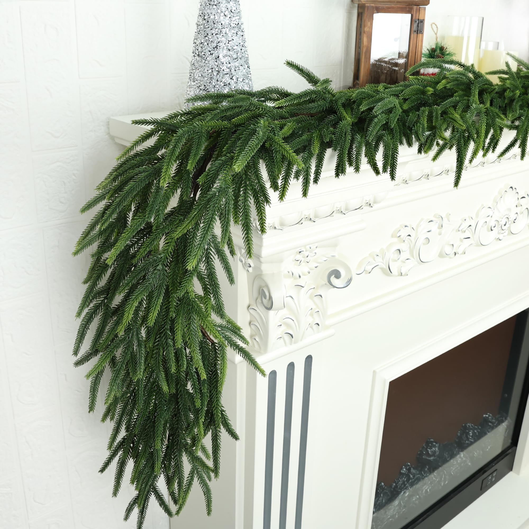 MDSTBN garland coiled for storage illustrating neat year-round care