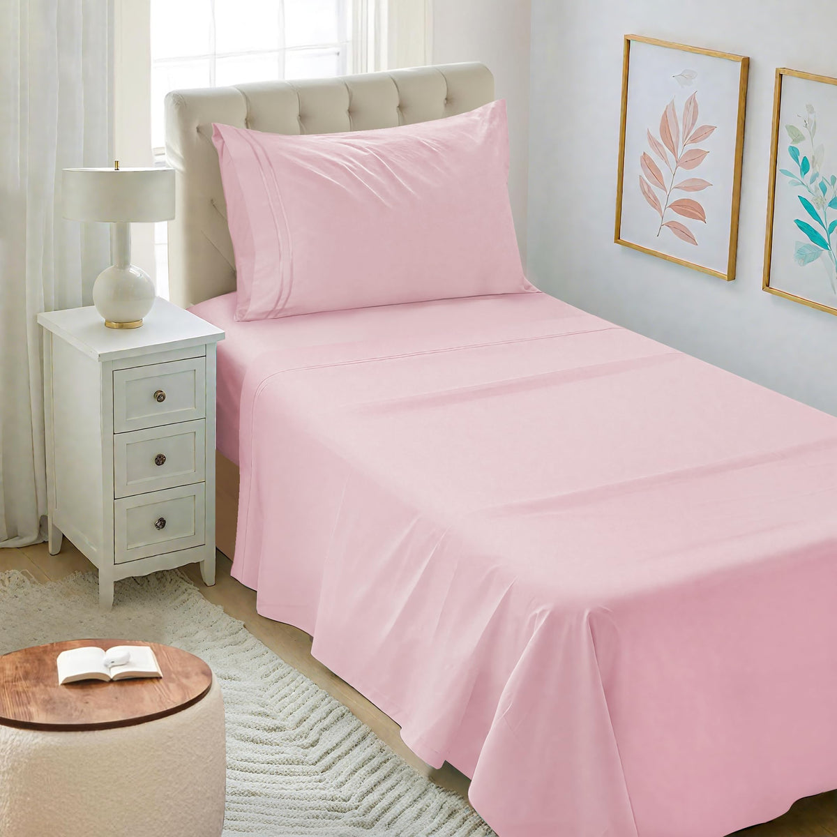 Mejoroom front packaging showing the blush pink sheet set and benefits