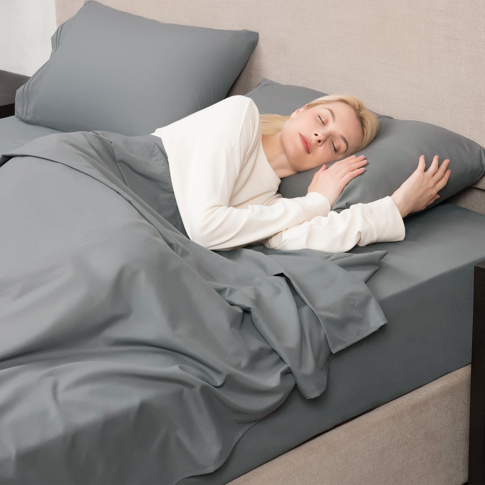 Mejoroom full mattress fit comparison showing proper coverage and tuck