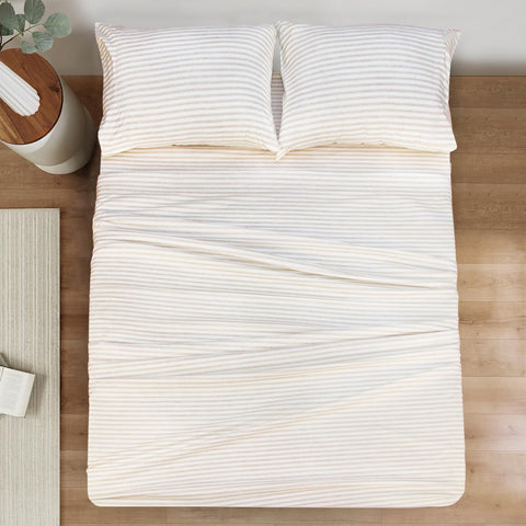 Mejoroom close-up of double-brushed microfiber texture highlighting softness and durability