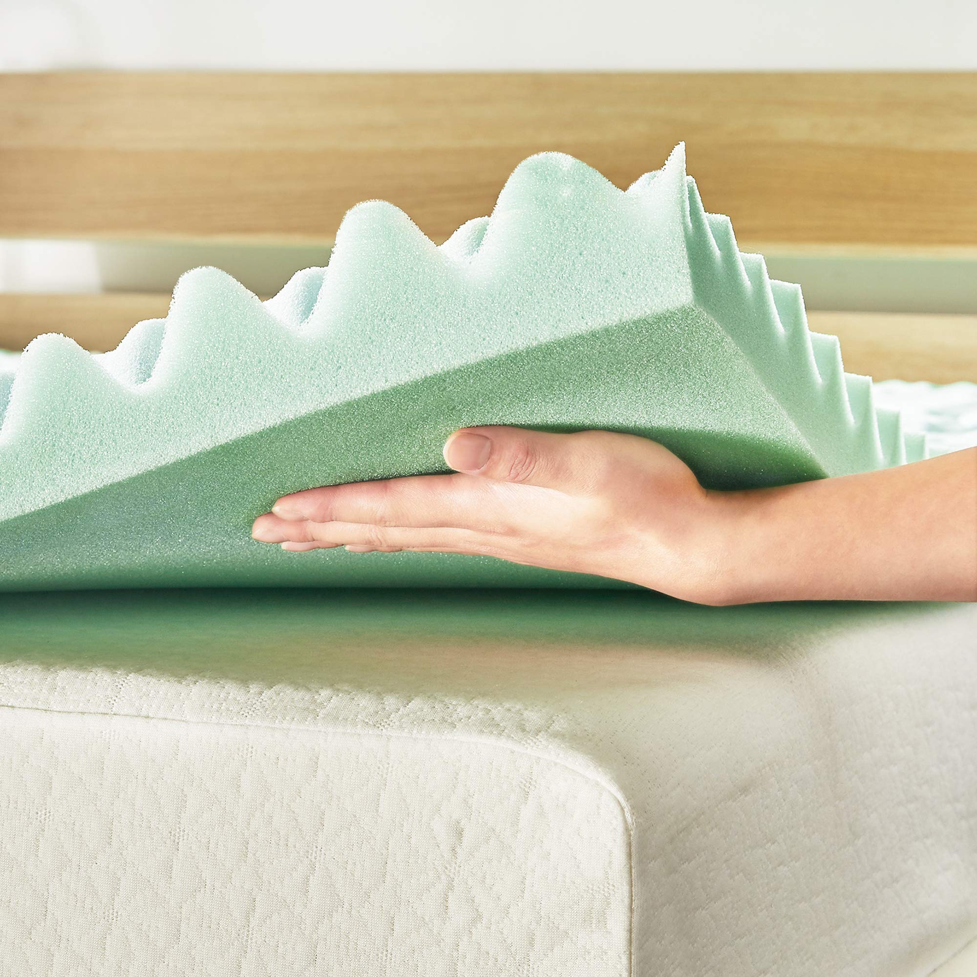 Mellow label showing aloe infusion for a calming sleep surface