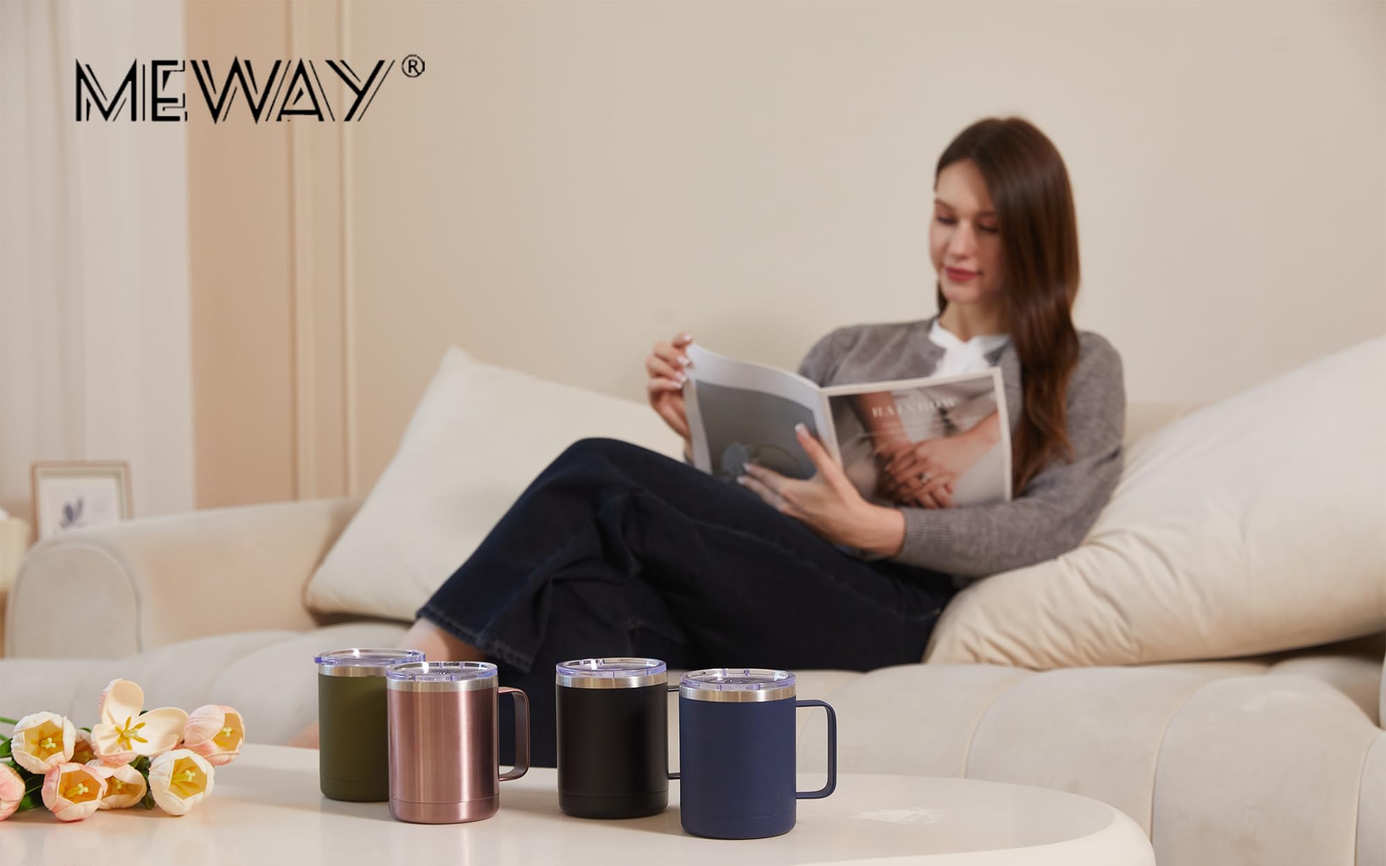 MEWAY top-down view with coffee inside demonstrating hot drink retention