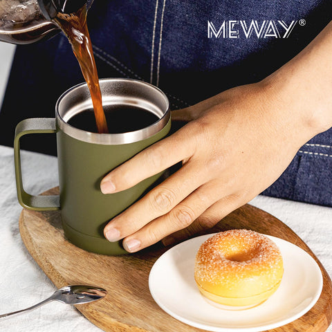 MEWAY set on campsite table illustrating outdoor portability and insulation