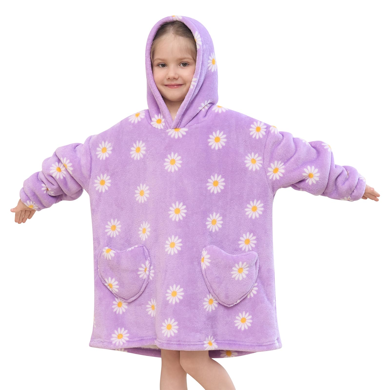 Mewkou Daisy front view showing oversized fit and hood for warmth