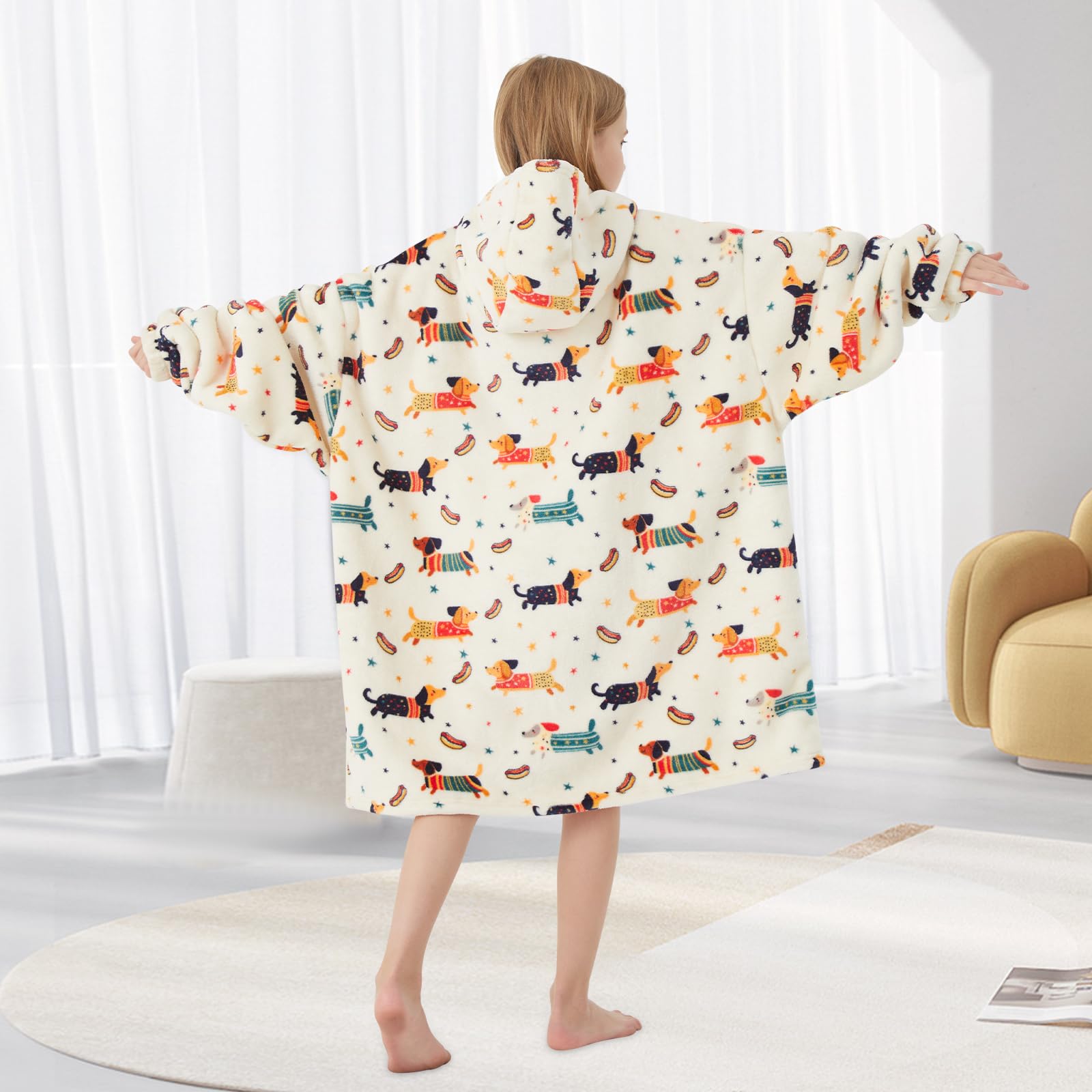 Mewkou label and fabric texture showing materials and breathable, soft finish