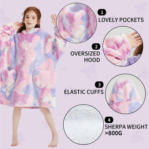 Mewkou large pockets detail showing convenient storage and comfort