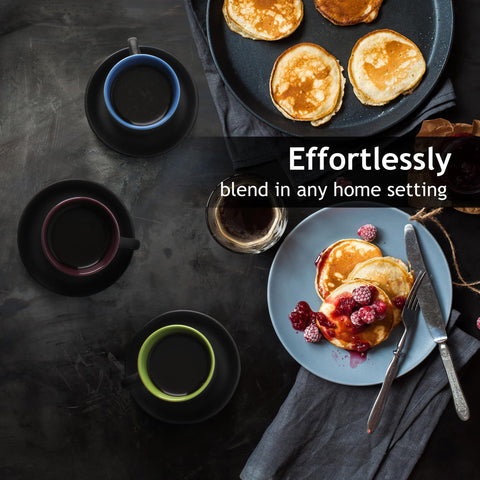 MIAMIO cup in use with espresso pour showcasing crema and presentation benefit