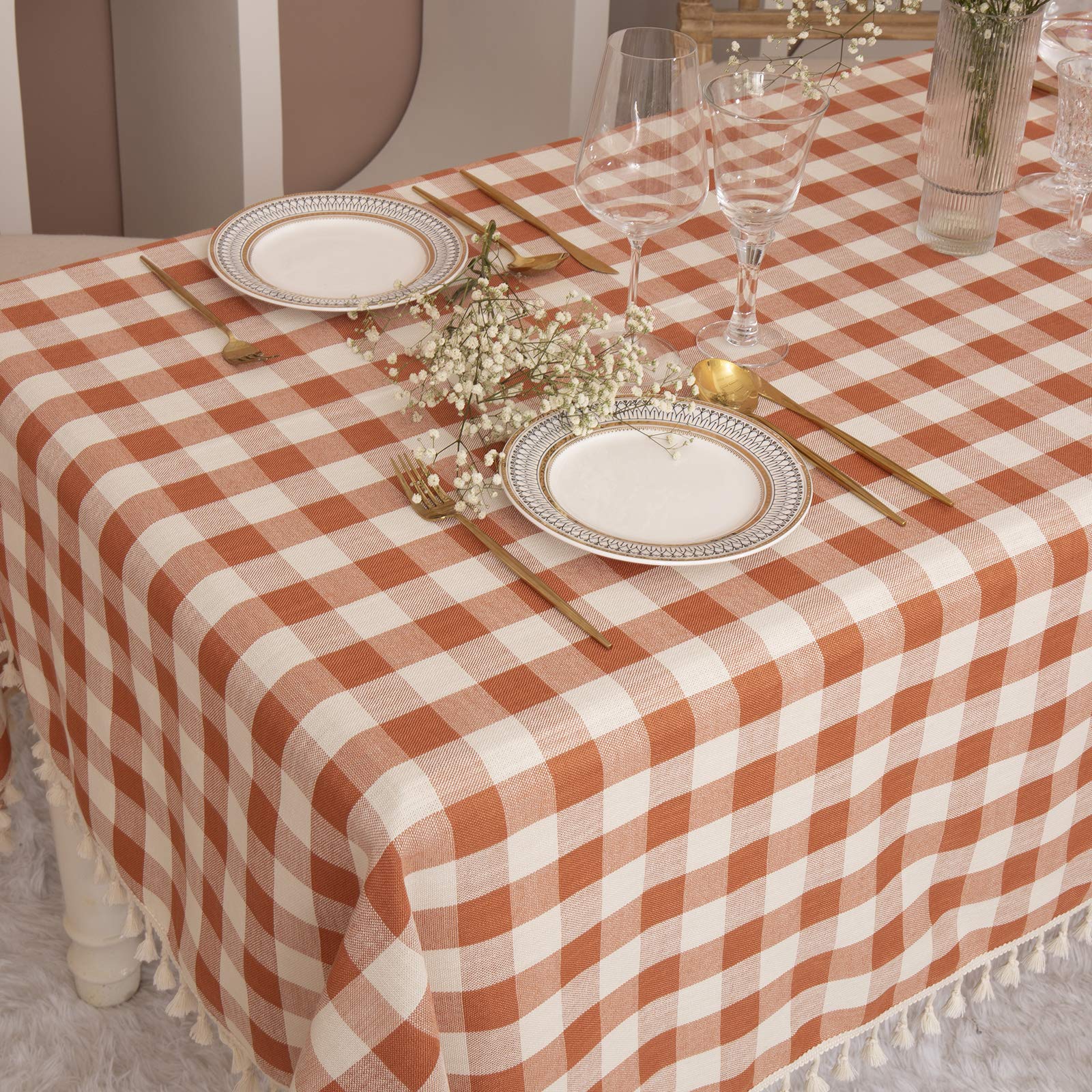 Midsummer Breeze outdoor picnic styling showing versatile use and lifestyle benefit
