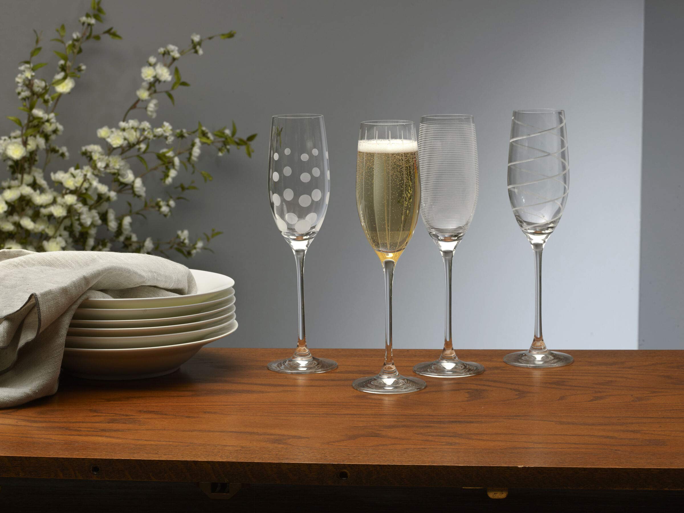 Mikasa Cheers flutes in a celebratory toast scene conveying festive presentation benefit